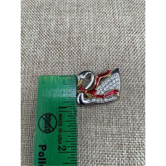 Vintage Brooch Swarovski Logo Swan Rhodium plated Swarovski Pave Crystals - Picture 7 of 8